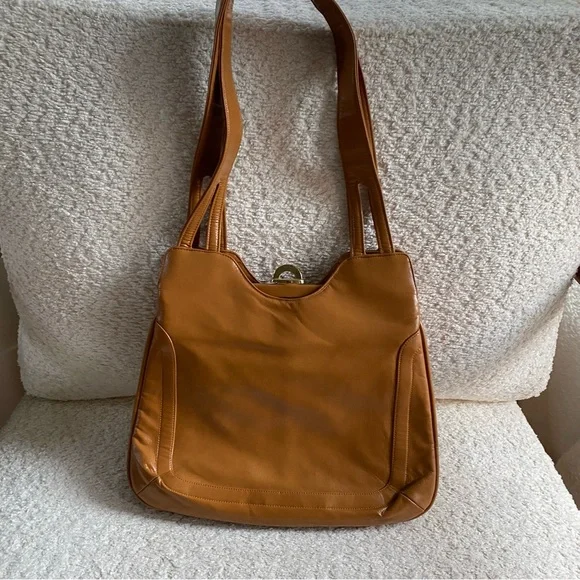 Lou Taylor | Vintage Shoulder Bag w/ Mirror Camel Made In Italy - Picture 8 of 16